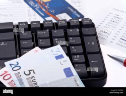 Online booking system for beauty salon made easy